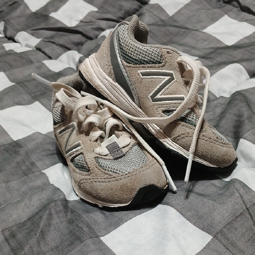 New Balance Kids Gray and White Sneakers